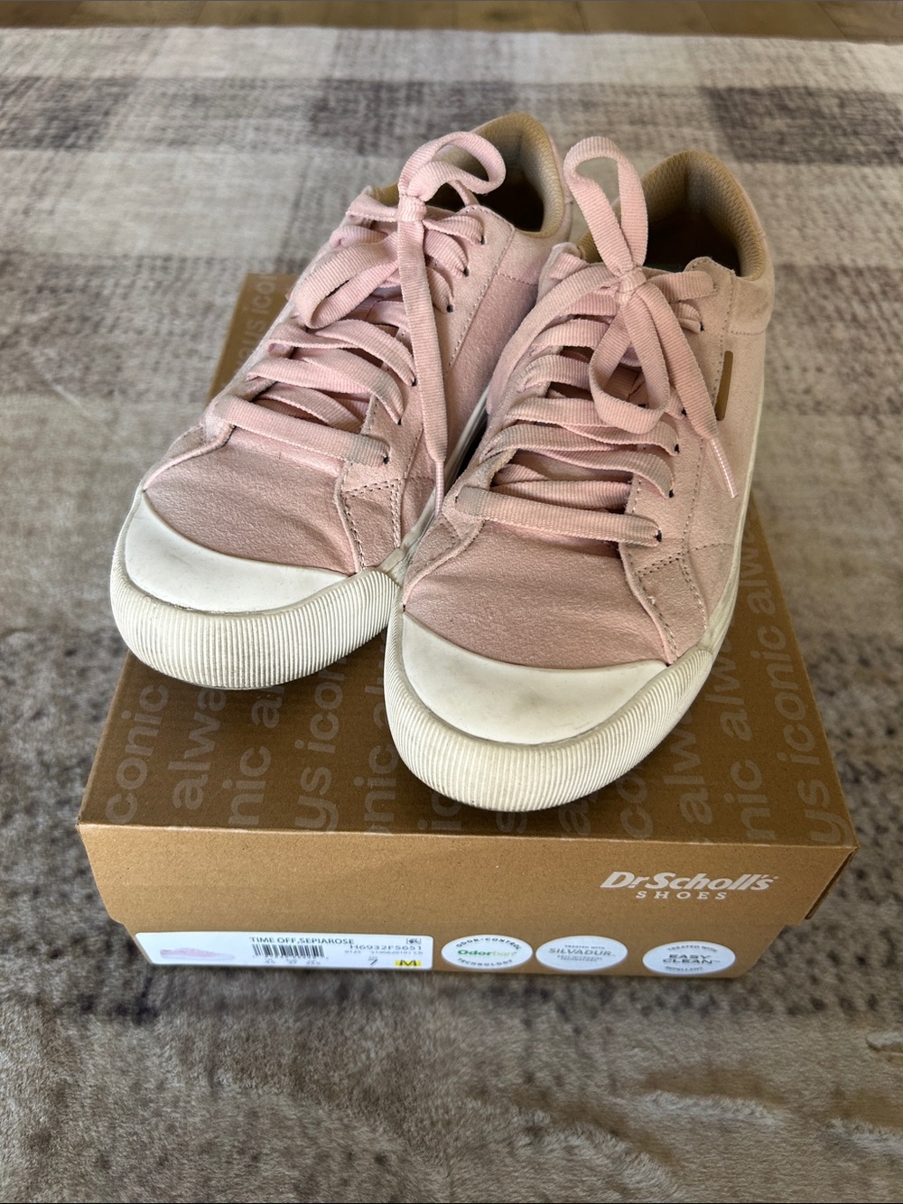 Dr. Scholl's Time Off Sneakers Pink